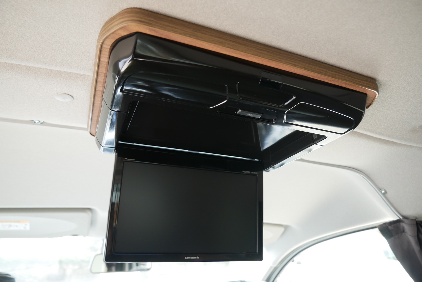 キャンピングカー バンコン NV200ﾊﾞﾈｯﾄ FOCS Luz ﾙｿ　新車即納車