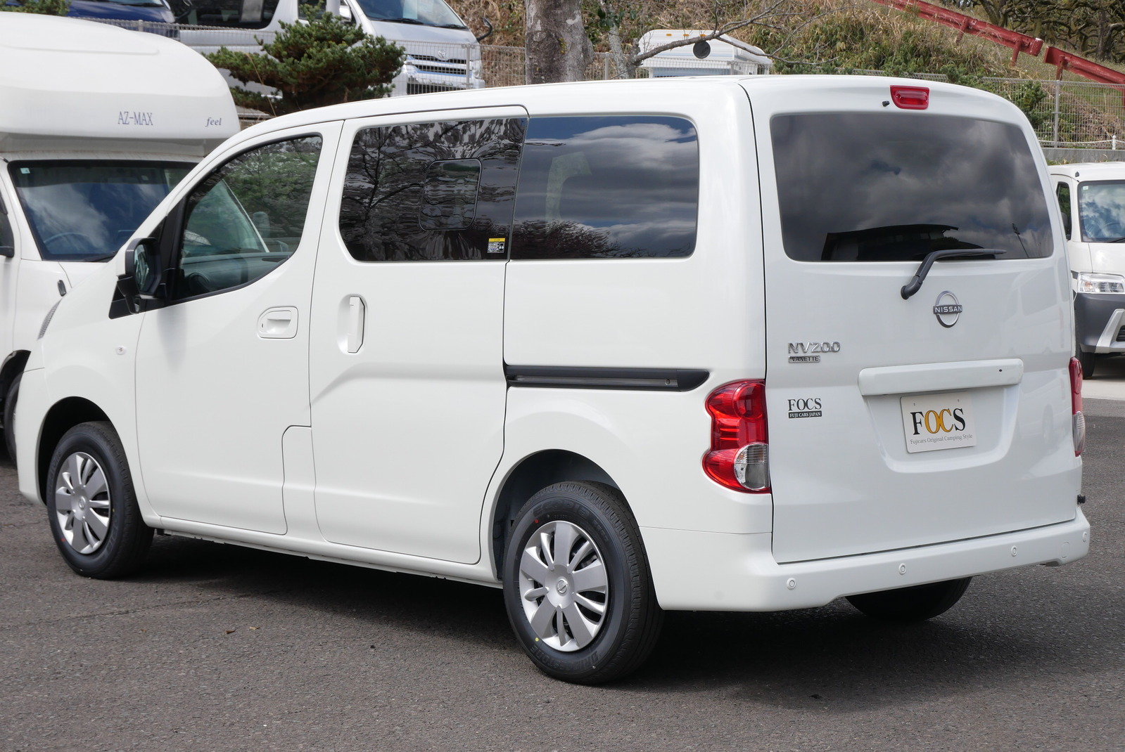 キャンピングカー バンコン NV200ﾊﾞﾈｯﾄ FOCS Luz ﾙｿ　新車即納車