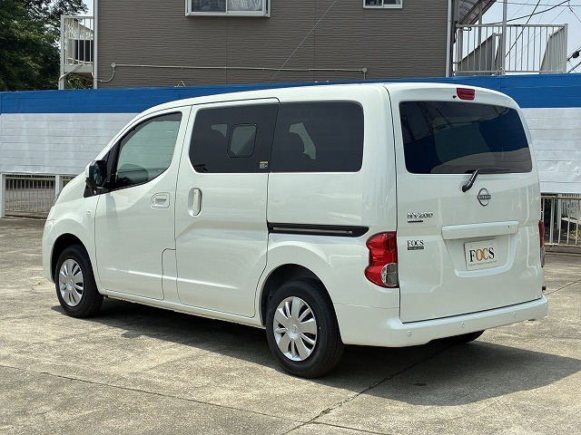 キャンピングカー バンコン NV200ﾊﾞﾈｯﾄ FOCS Luz ﾙｿ 新車即納車　