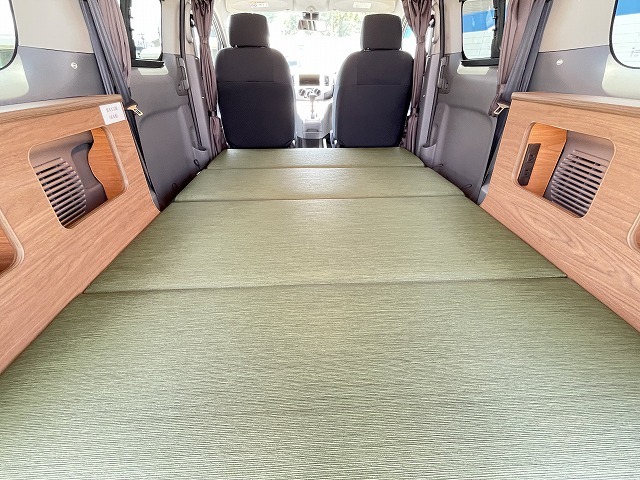 キャンピングカー バンコン NV200ﾊﾞﾈｯﾄ FOCS Luz ﾙｿ 新車即納車　