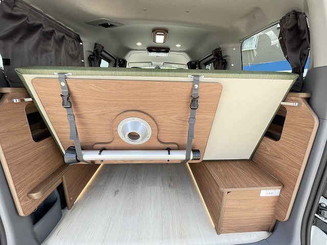 キャンピングカー バンコン NV200ﾊﾞﾈｯﾄ FOCS Luz ﾙｿ 新車即納車　