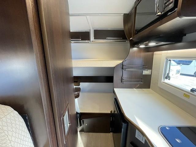 キャンピングカー キャブコン ｶﾑﾛｰﾄﾞ ﾚｶﾞｰﾄﾞﾈｵ+ﾌﾟﾚﾐｱﾑｸﾗｽ5新車4駆