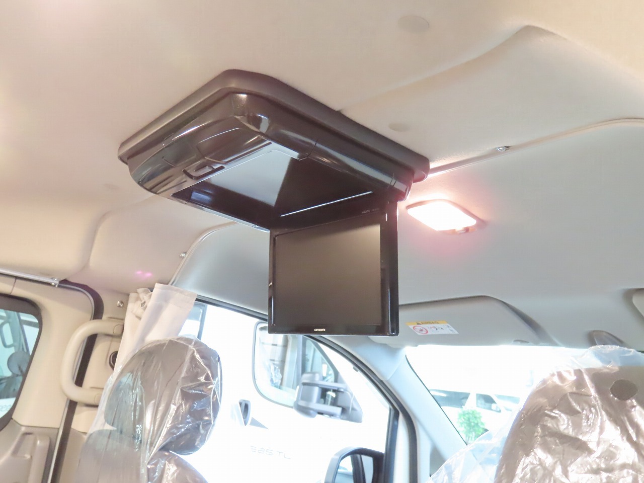 キャンピングカー バンコン NV200ﾊﾞﾈｯﾄ FOCS ﾙｿ 新車