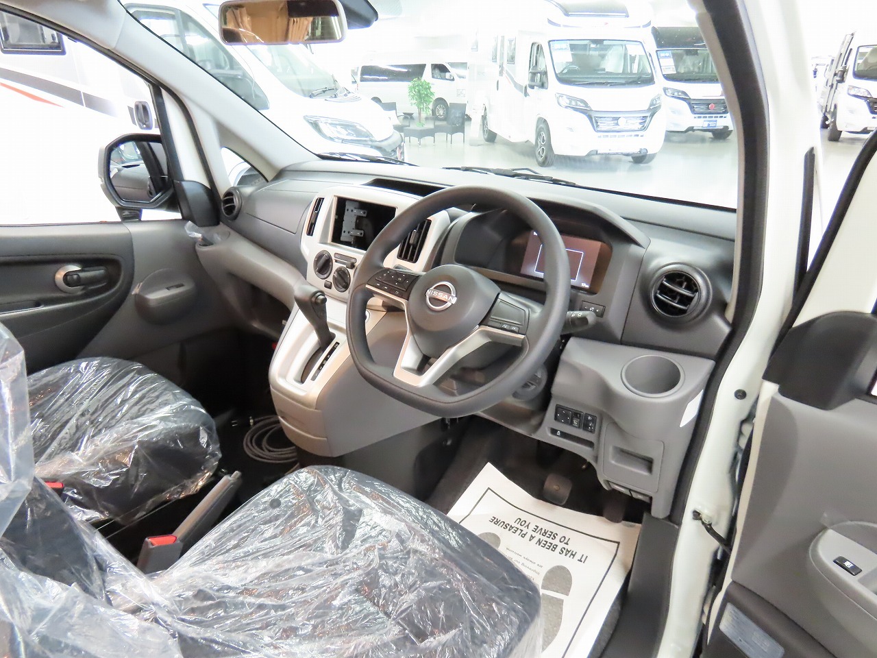 キャンピングカー バンコン NV200ﾊﾞﾈｯﾄ FOCS ﾙｿ 新車