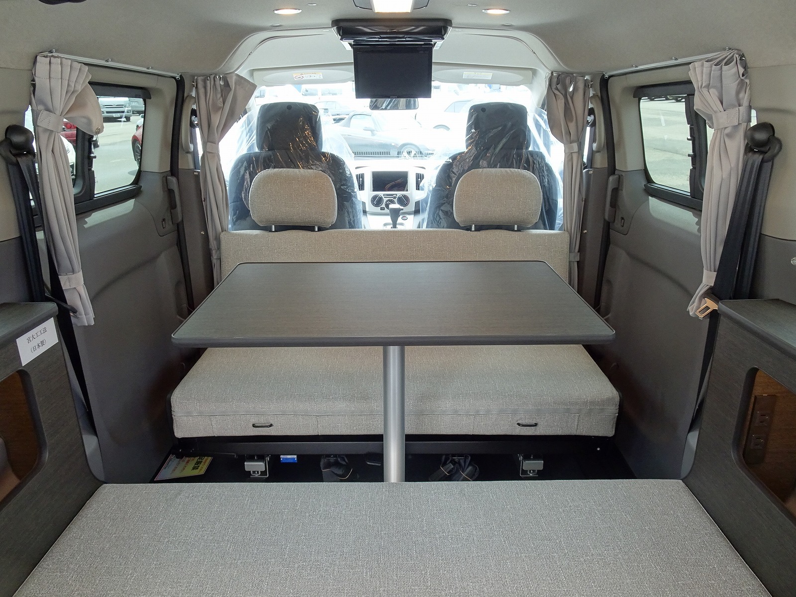 キャンピングカー バンコン NV200ﾊﾞﾈｯﾄ FOCS Luz ﾙｿ 新車 展示車