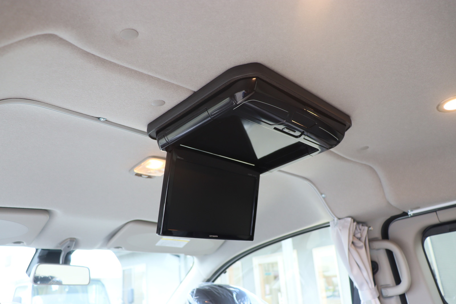 キャンピングカー バンコン NV200ﾊﾞﾈｯﾄ FOCS Luz ﾙｿ 新車即納