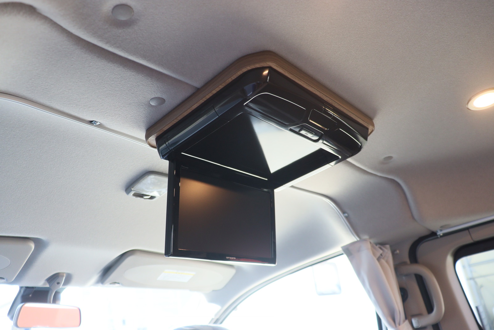 キャンピングカー バンコン NV200 FOCS Luz ﾙｿ 新車 12Vｸｰﾗｰ