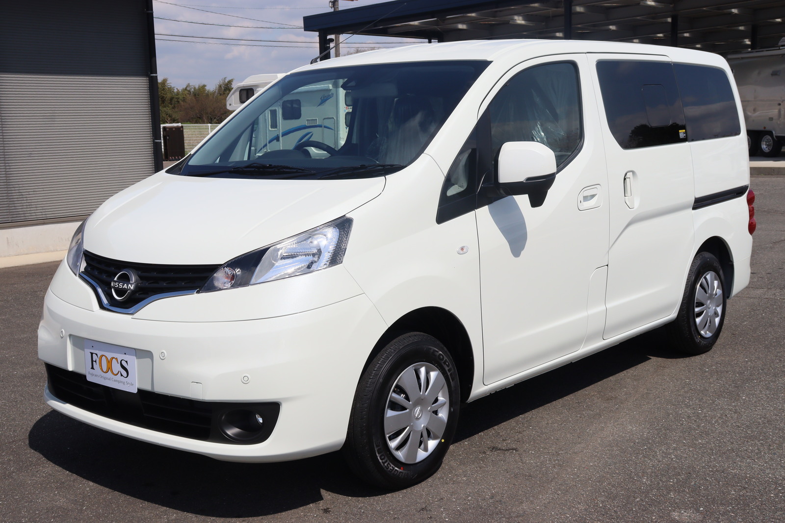 キャンピングカー バンコン NV200 FOCS Luz ﾙｿ 新車 12Vｸｰﾗｰ