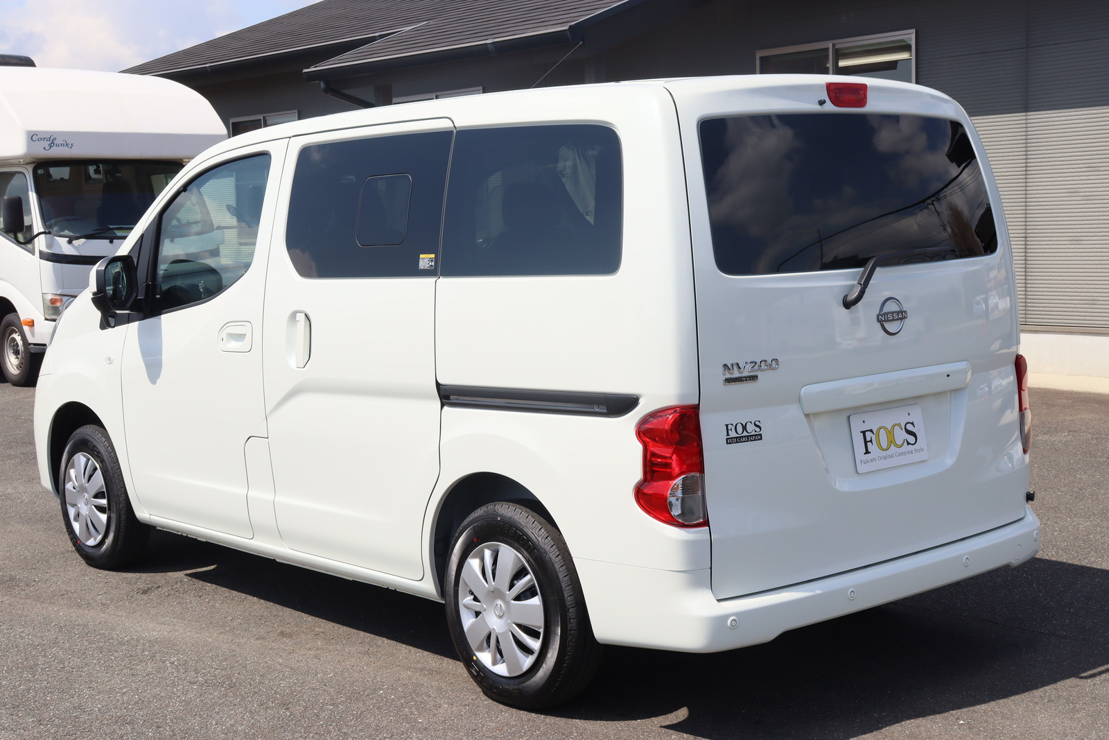 キャンピングカー バンコン NV200 FOCS Luz ﾙｿ 新車 12Vｸｰﾗｰ