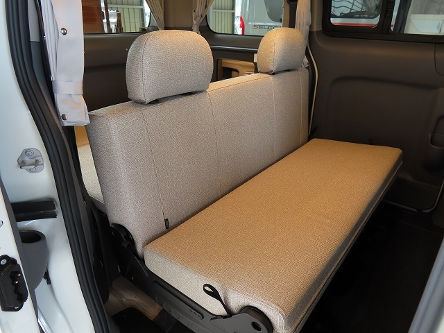キャンピングカー バンコン NV200ﾊﾞﾈｯﾄFOCS ﾙｿ 新車即納 12Vｸｰﾗｰ