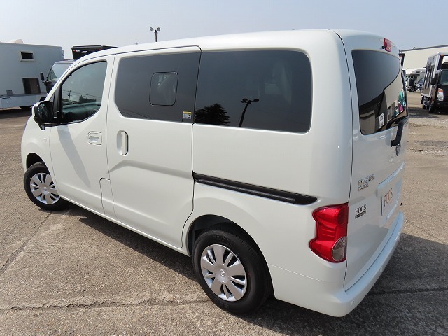 キャンピングカー バンコン NV200ﾊﾞﾈｯﾄFOCS ﾙｿ 新車即納 12Vｸｰﾗｰ