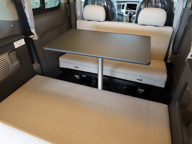 キャンピングカー バンコン NV200ﾊﾞﾈｯﾄFOCS ﾙｿ 新車即納 12Vｸｰﾗｰ