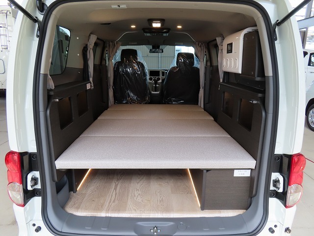 キャンピングカー バンコン NV200ﾊﾞﾈｯﾄFOCS ﾙｿ 新車即納 12Vｸｰﾗｰ