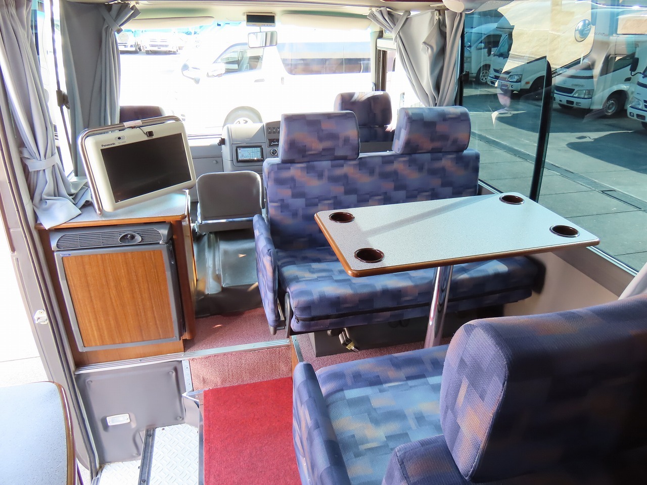キャンピングカー バスコン ｼﾋﾞﾘｱﾝ 宇治ｵｰﾄ ﾘｿﾞｰﾄｻﾙｰﾝ
