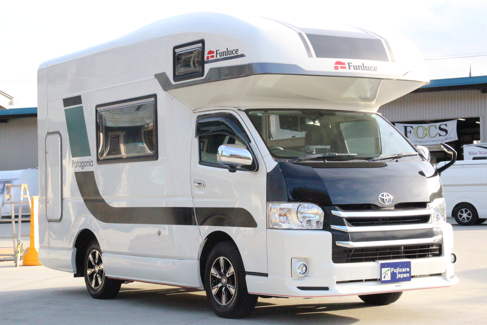 キャンピングカー キャブコン ﾊｲｴｰｽ ﾌｧﾝﾙｰﾁｪ ﾊﾟﾀｺﾞﾆｱ 4WD