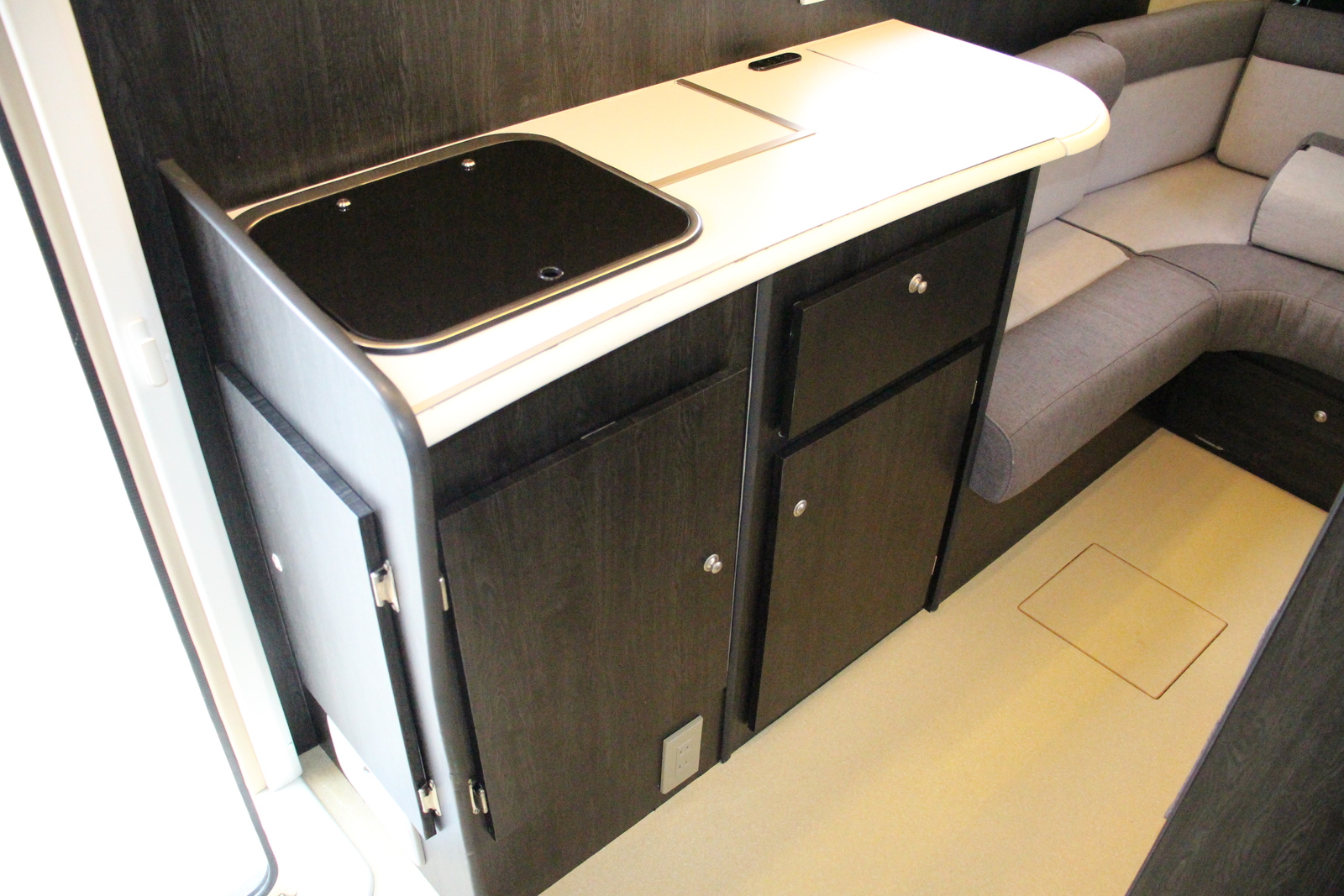 キャンピングカー キャブコン ﾊｲｴｰｽ ﾌｧﾝﾙｰﾁｪ ﾊﾟﾀｺﾞﾆｱ 4WD