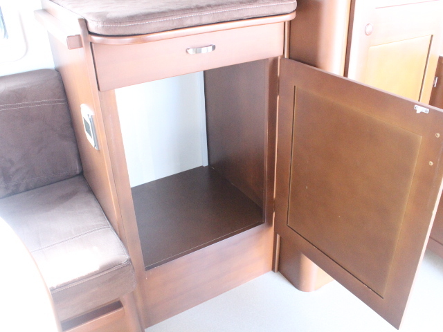 キャンピングカー トレーラー ﾀｺｽ ﾐﾐｰ310 家庭用ｴｱｺﾝ ｿｰﾗｰ 牽引免許不要