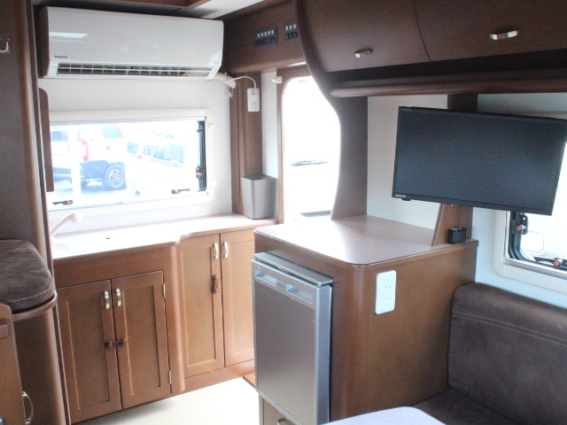 キャンピングカー トレーラー ﾀｺｽ ﾐﾐｰ310 家庭用ｴｱｺﾝ ｿｰﾗｰ 牽引免許不要