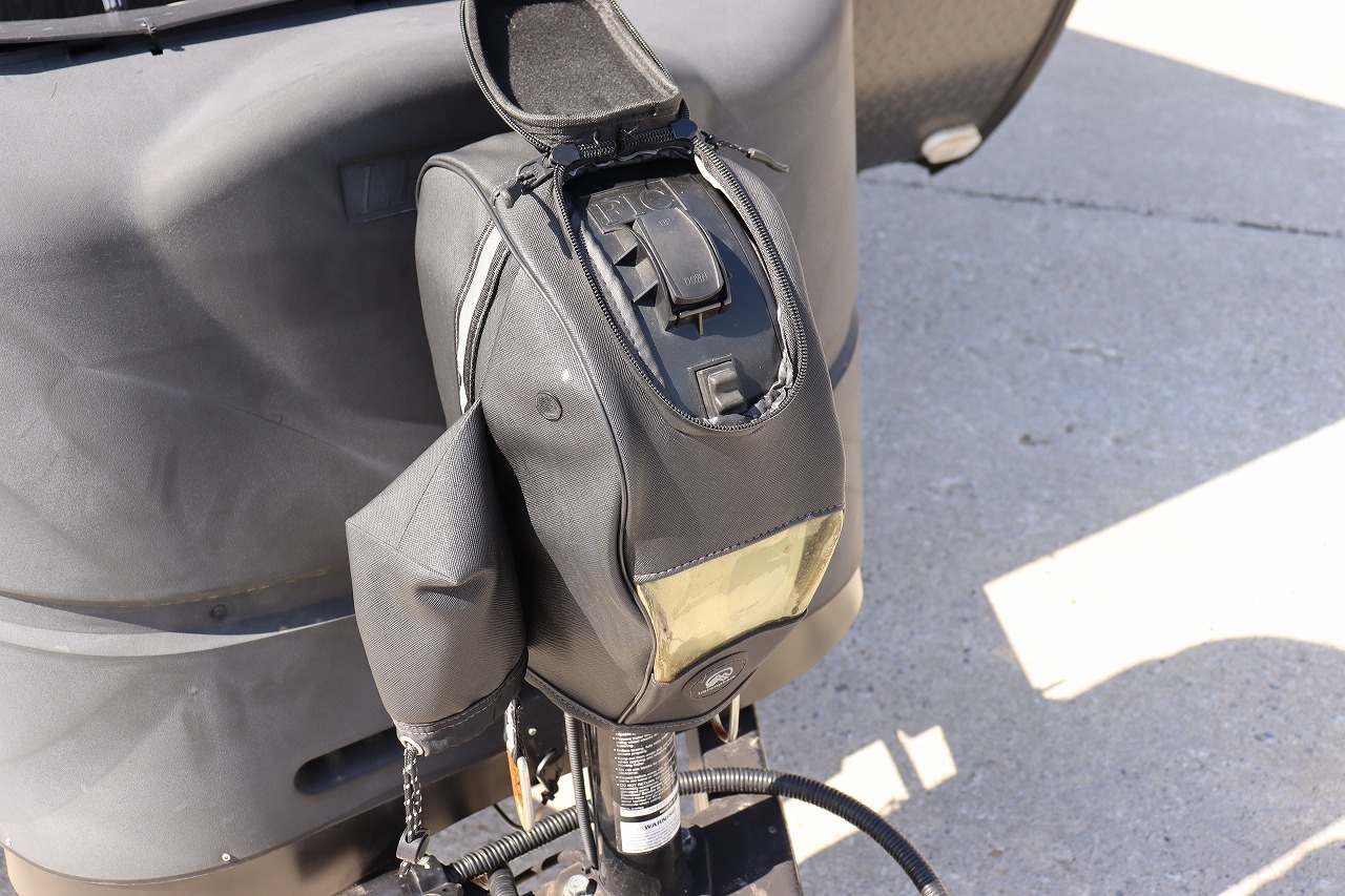 キャンピングカー トレーラー ｼﾞｪｲｺ 210QBW　二軸　要けん引免許