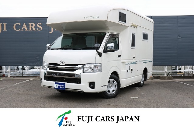キャンピングカー キャブコン ハイエース ファンルーチェ セレンゲティ　4WD