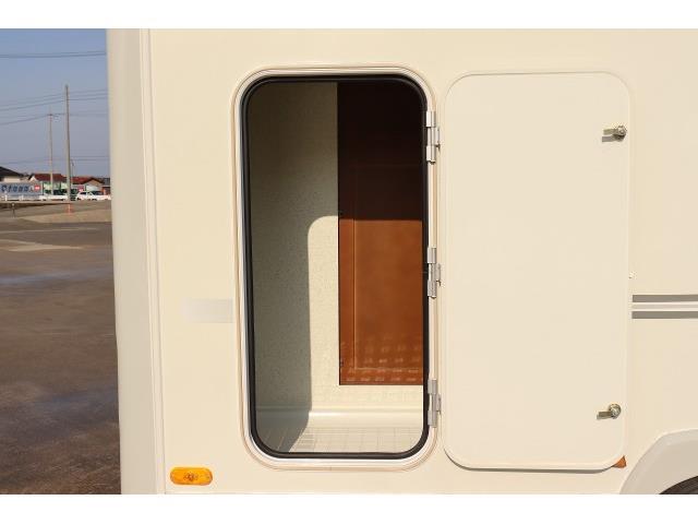 キャンピングカー トレーラー ﾀｺｽ ﾐﾐｰ310 家庭用ｴｱｺﾝ けん引免許不要