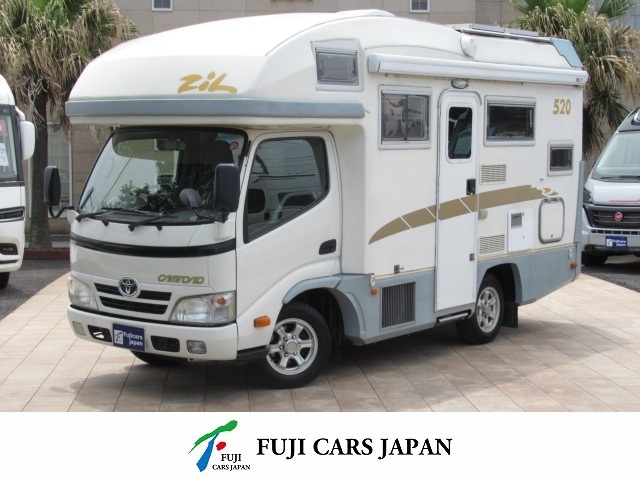 キャンピングカー キャブコン カムロード バンテック ジル520 家庭用エアコン