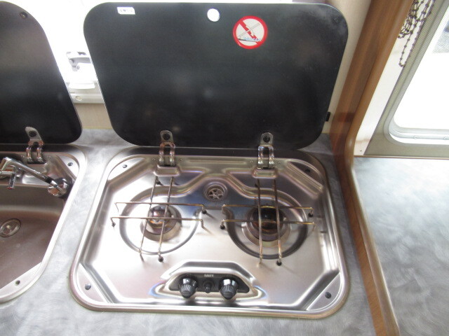 キャンピングカー キャブコン ｶﾑﾛｰﾄﾞ ﾊﾞﾝﾃｯｸ ｼﾞﾙ520 家庭用ｴｱｺﾝ