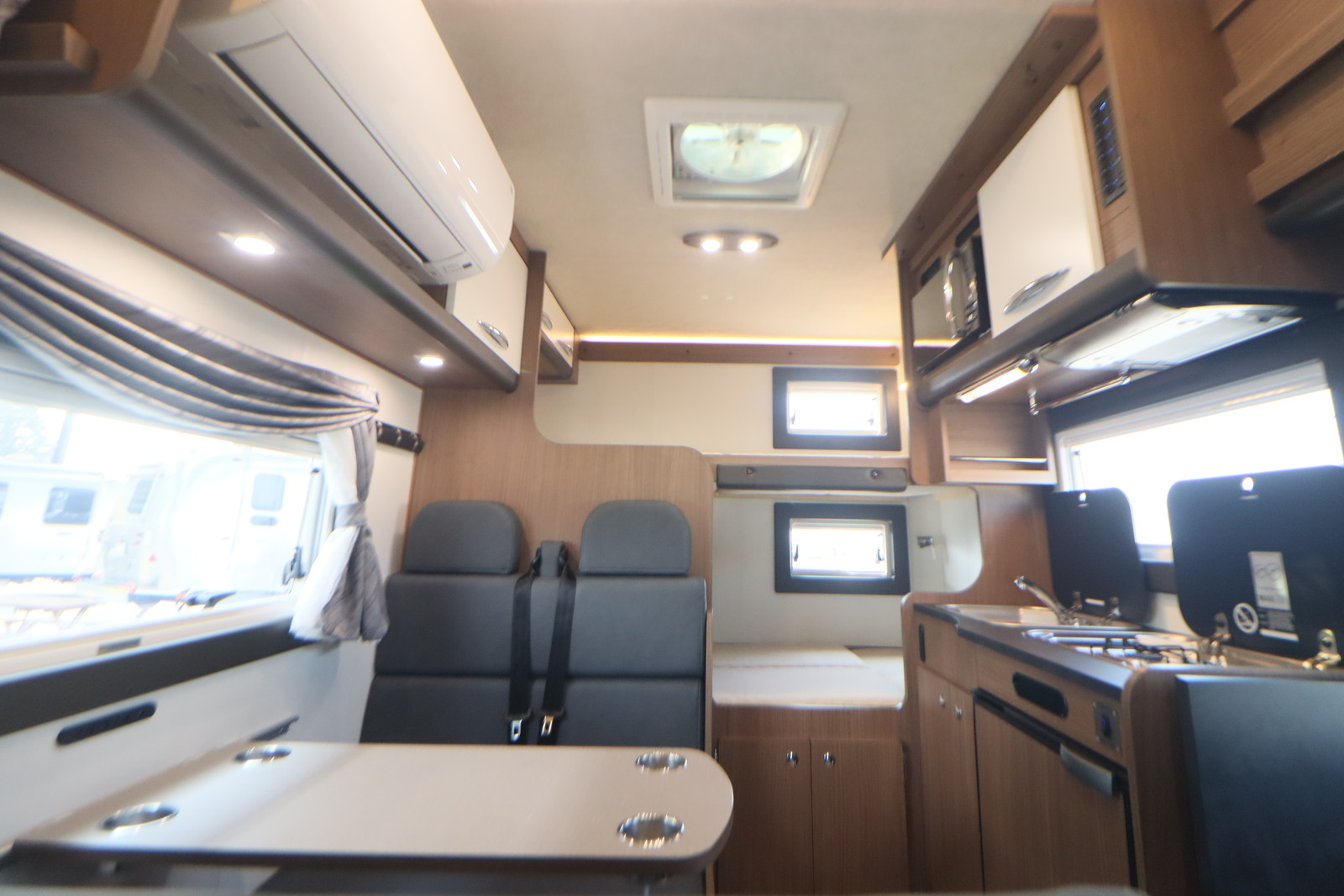 キャンピングカー キャブコン ﾊｲｴｰｽ RVﾄﾗｽﾄ TR500ﾆｭｰﾄﾗｲｽﾞ 4WD
