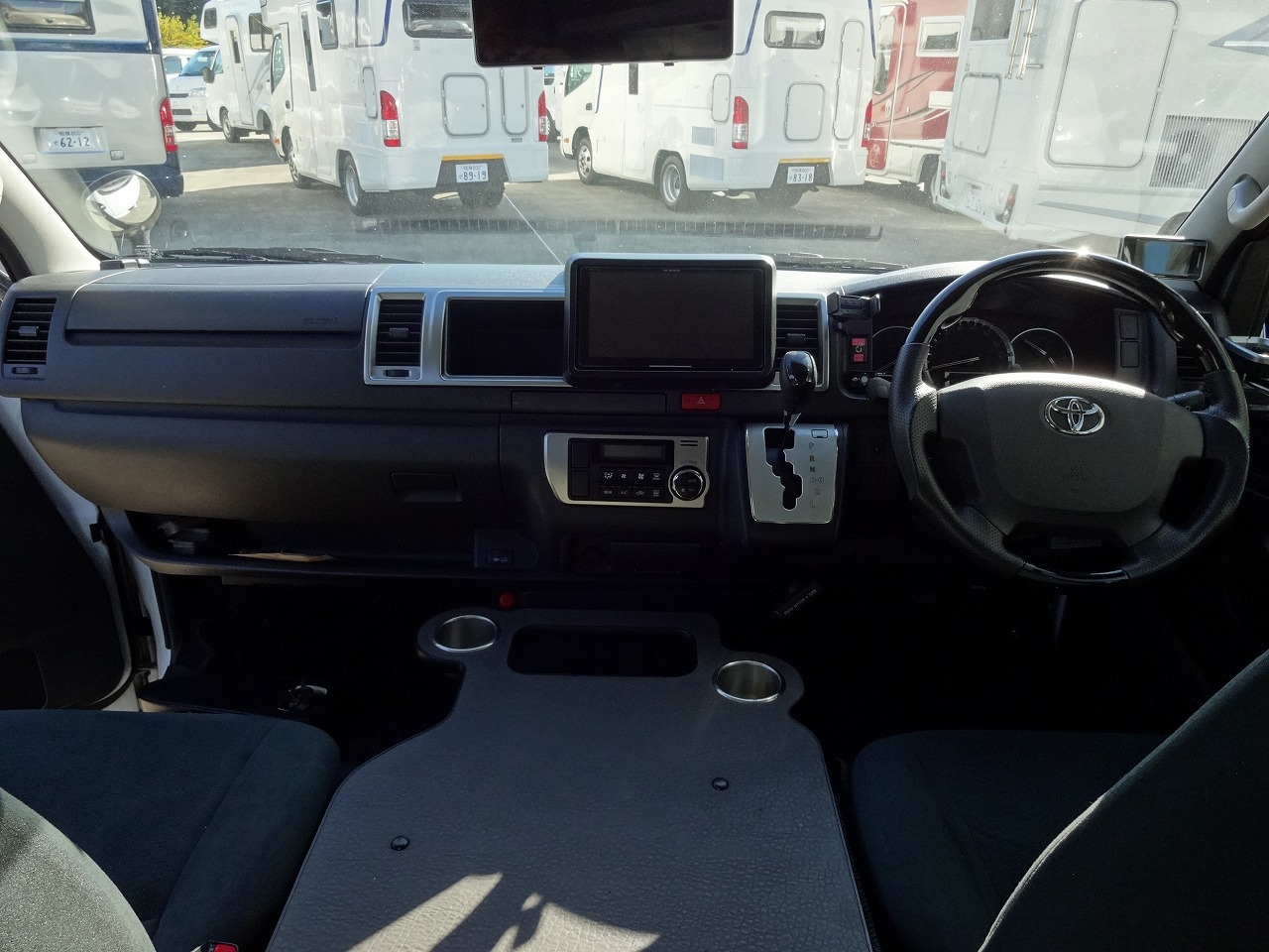 キャンピングカー バンコン ﾊｲｴｰｽ ﾄｲﾌｧｸﾄﾘｰ ﾊﾞｰﾃﾞﾝｸﾞﾗﾝﾃﾞ