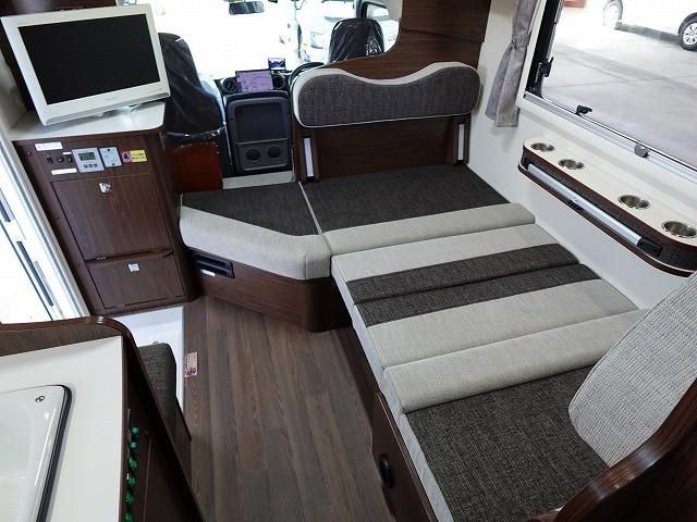 キャンピングカー キャブコン ｶﾑﾛｰﾄﾞ 東和 ｳﾞｫｰﾝR2B 家庭用ｴｱｺﾝ