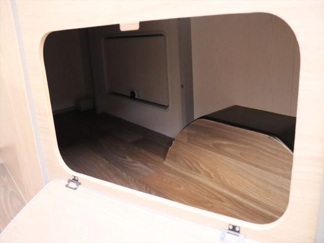 キャンピングカー トレーラー ｴｰｽｷｬﾗﾊﾞﾝｽﾞ ｴｰｽﾜﾝ330DL 家庭用ｴｱｺﾝ