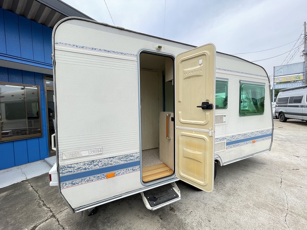 キャンピングカー トレーラー ｱﾄﾞﾘｱ 390DS 現状販売車
