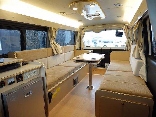 キャンピングカー バンコン ﾊｲｴｰｽ かｰいんてりあ高橋 ﾘﾗｯｸｽﾜｺﾞﾝ
