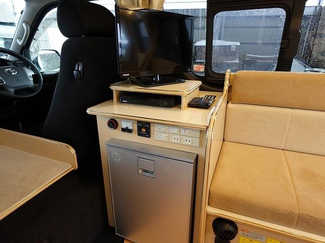 キャンピングカー バンコン ﾊｲｴｰｽ かｰいんてりあ高橋 ﾘﾗｯｸｽﾜｺﾞﾝ