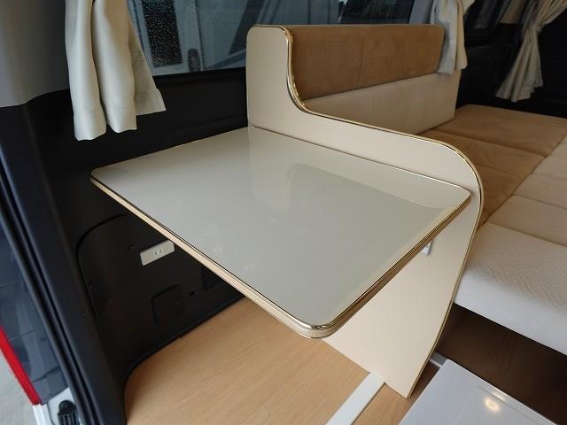 キャンピングカー バンコン ﾊｲｴｰｽ かｰいんてりあ高橋 ﾘﾗｯｸｽﾜｺﾞﾝ