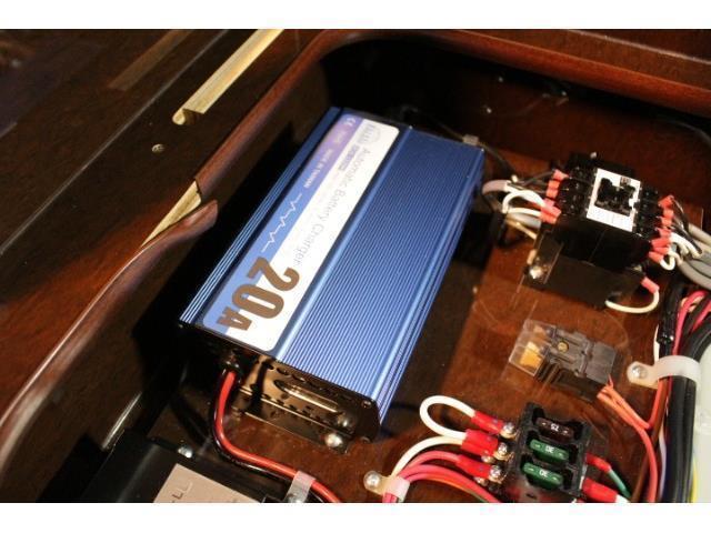キャンピングカー バンコン ﾊｲｴｰｽ FOCS Di 4WD FF 電子ﾚﾝｼﾞ