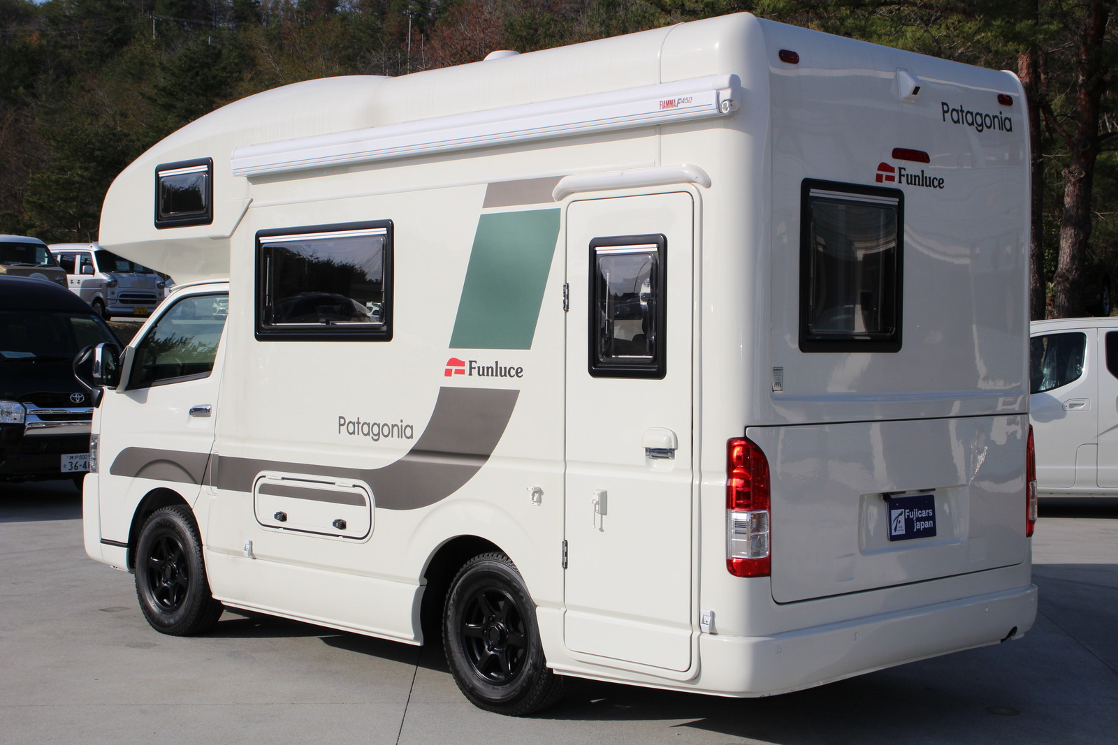 キャンピングカー キャブコン ﾊｲｴｰｽ ﾌｧﾝﾙｰﾁｪﾊﾟﾀｺﾞﾆｱ 家庭用AC 4WD