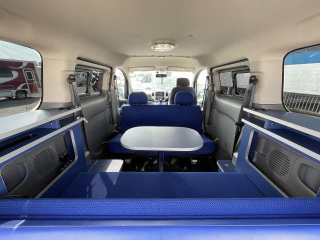 キャンピングカー バンコン ﾃﾞﾘｶD:3 ﾘﾔ架装 ｻﾌﾞﾊﾞｯﾃﾘｰ 外部電源