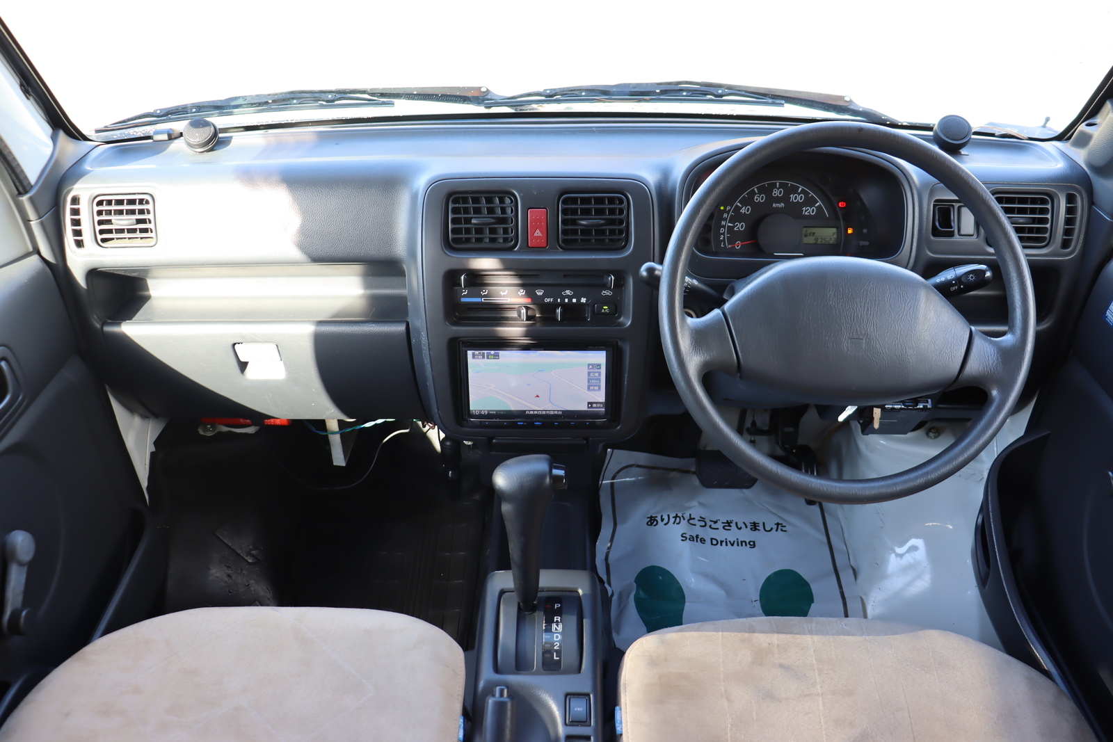 キャンピングカー 軽キャンパー ｷｬﾘｲ AZ-MAX ﾗｸｰﾝ FFﾋｰﾀｰ 4WD