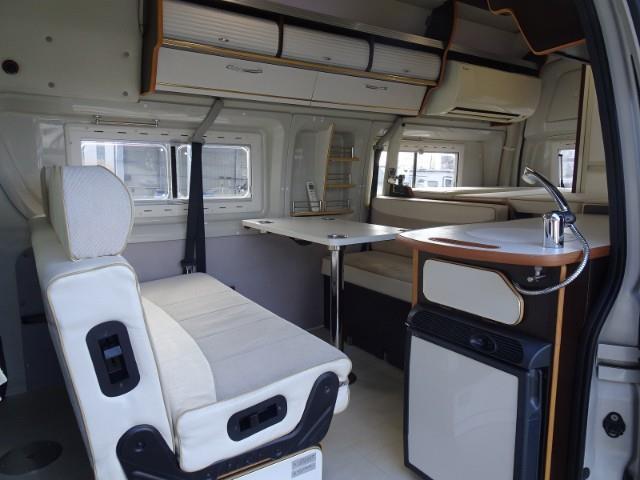 キャンピングカー バンコン ﾊｲｴｰｽ ｶｽﾀﾑｾﾚｸﾄ ﾛｰﾄﾞｾﾚｸﾄ 4WD