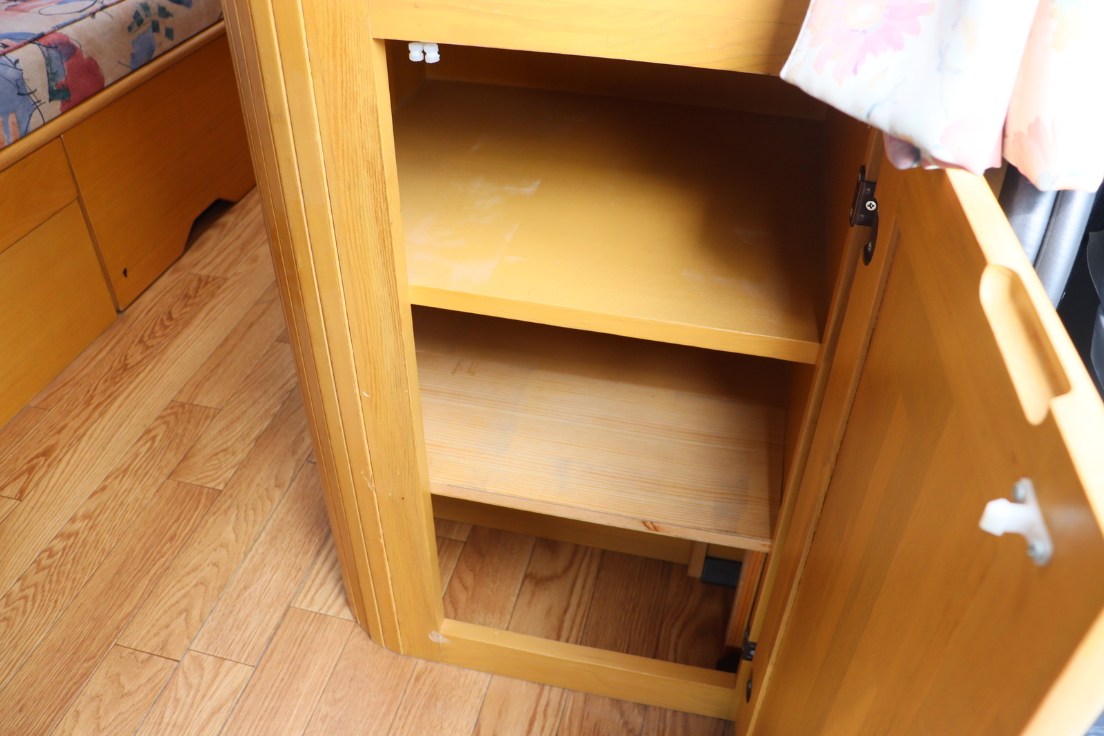 キャンピングカー バンコン ﾊｲｴｰｽ ﾅｯﾂRV ｷｬｯﾂ 架装ﾊｲﾙｰﾌ