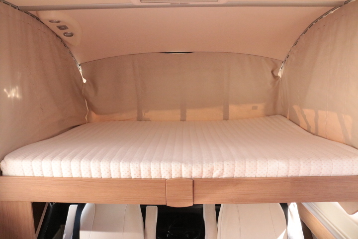 キャンピングカー バスコン ﾃﾞｭｶﾄ ﾊﾞｰｽﾄﾅｰ ｳﾞｨｾｵi690G　家庭用AC