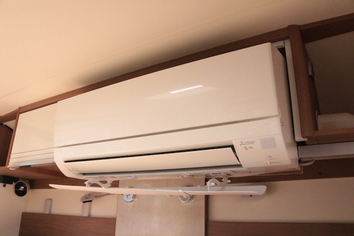 キャンピングカー バスコン ﾃﾞｭｶﾄ ﾊﾞｰｽﾄﾅｰ ｳﾞｨｾｵi690G　家庭用AC