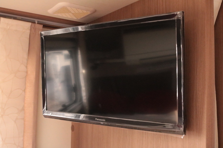 キャンピングカー バスコン ﾃﾞｭｶﾄ ﾊﾞｰｽﾄﾅｰ ｳﾞｨｾｵi690G　家庭用AC