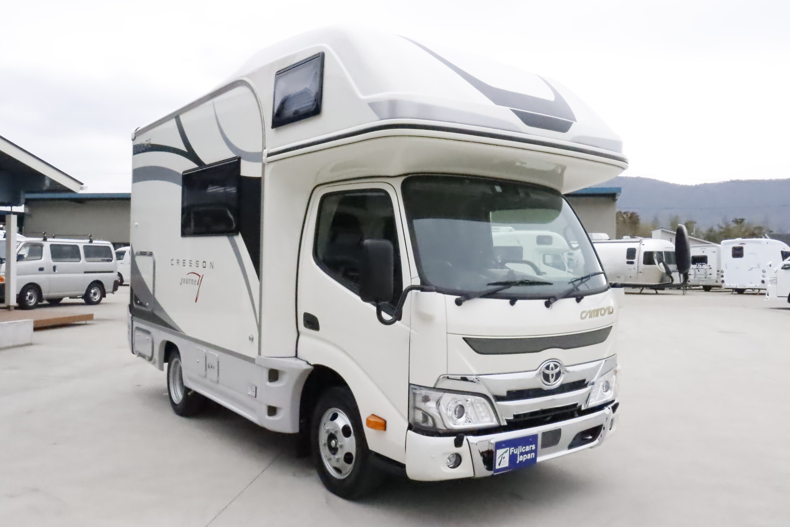 キャンピングカー キャブコン ｶﾑﾛｰﾄﾞ ﾅｯﾂｸﾚｿﾝｼﾞｬｰﾆｰXｴﾎﾞﾗｲﾄ4WD