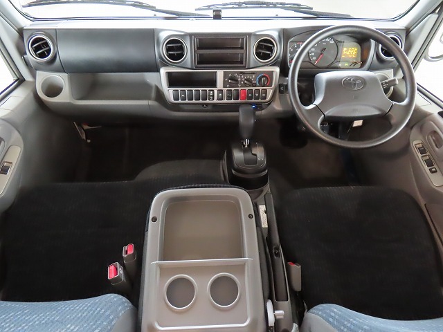 キャンピングカー キャブコン ｶﾑﾛｰﾄﾞ ｸﾚｿﾝｼﾞｬｰﾆｰﾀｲﾌﾟW 家庭用ｴｱｺﾝ
