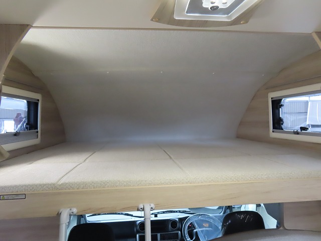 キャンピングカー キャブコン ｶﾑﾛｰﾄﾞ ｸﾚｿﾝｼﾞｬｰﾆｰﾀｲﾌﾟW 家庭用ｴｱｺﾝ
