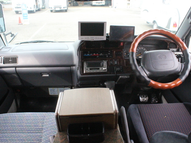 キャンピングカー バンコン ﾛｰﾀｽRV Eｽﾍﾟｰｽ FFﾋｰﾀｰ 冷蔵庫 ﾚﾝｼﾞ