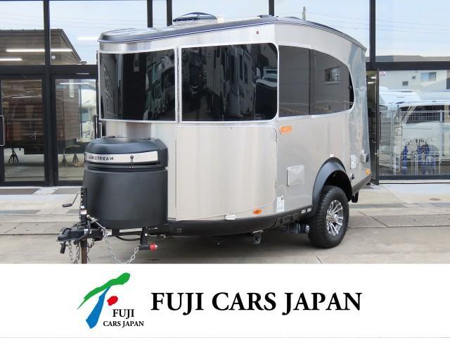 キャンピングカー トレーラー エアストリーム ベースキャンプ16X