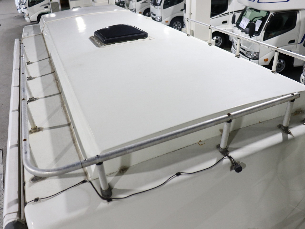 キャンピングカー キャブコン ｶﾑﾛｰﾄﾞ AtoZ ｱﾗﾓ　4WD　FFﾋｰﾀｰ